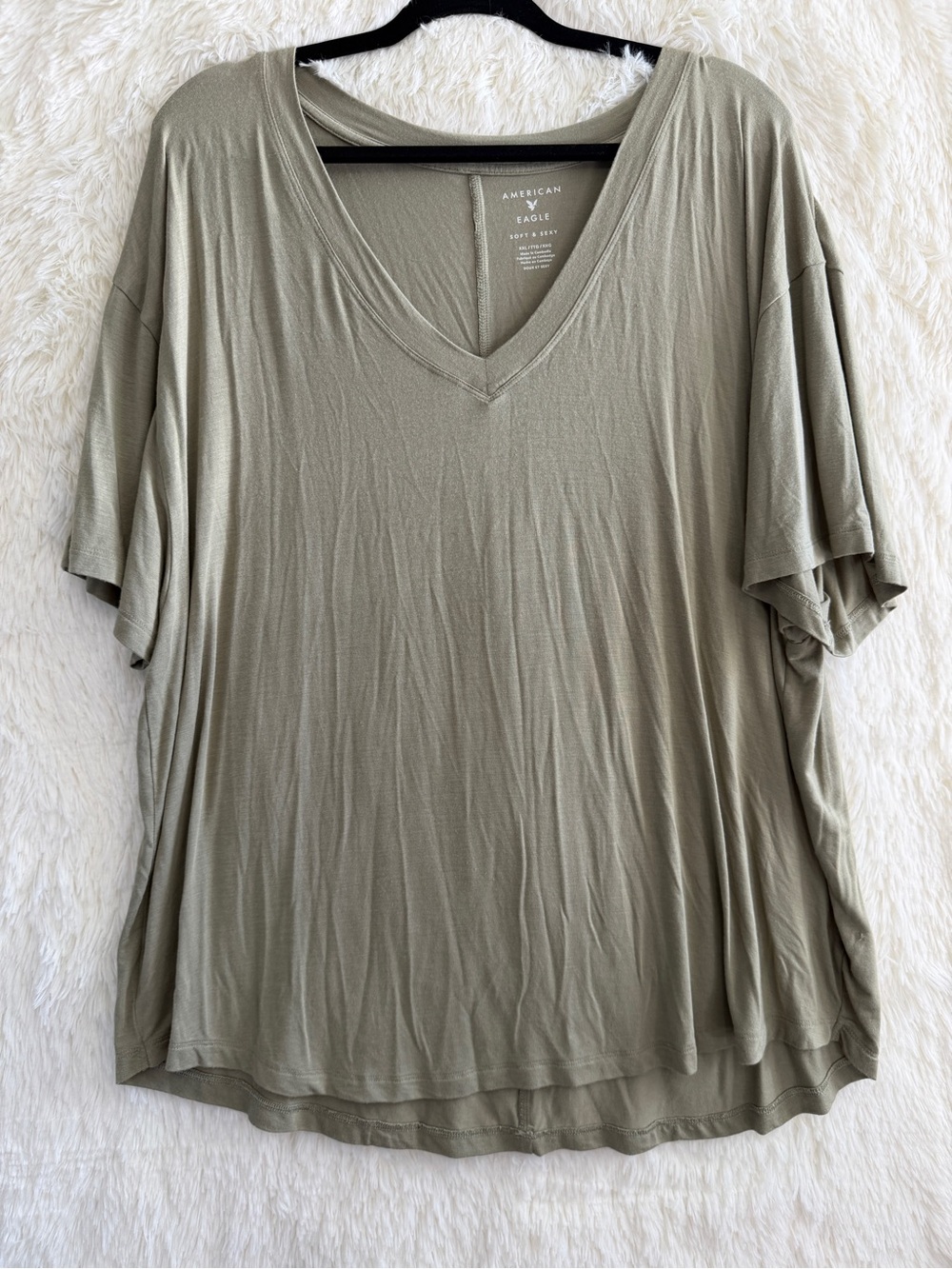 American Eagle Womens Soft & Sexy Modal V-Neck Tee Size XXL Olive Green Capsule